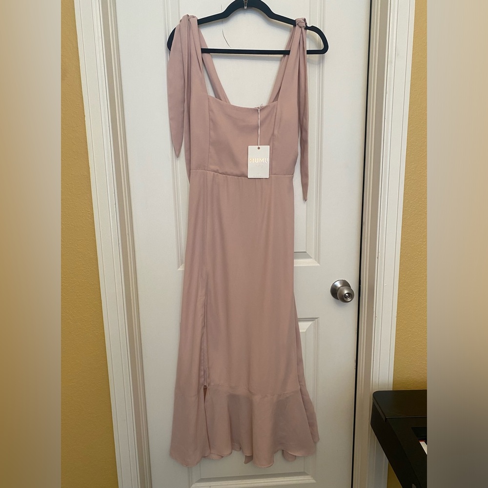 Showmeyourmumu blush bridesmaid/midi dress